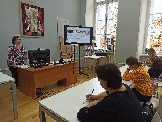 Курсы повышения квалификации для воспитателей Ленинградской области по программе Русского музея «Мы входим в мир прекрасного» Курсы повышения квалификации для воспитателей Ленинградской области по программе Русского музея «Мы входим в мир прекрасного»