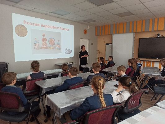 Cостоялись выездные занятия и просветительские лекции в рамках мероприятий по разработке и апробации музейно-педагогического модуля «Основы нравственно-эстетических ценностей в изобразительном искусстве России» Cостоялись выездные занятия и просветительские лекции в рамках мероприятий по разработке и апробации музейно-педагогического модуля «Основы нравственно-эстетических ценностей в изобразительном искусстве России»