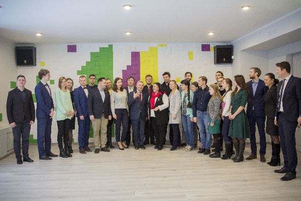 Встреча председателя комитета общего и профессионального образования Ленинградской области Сергея Валентиновича Тарасова с Советом молодых учителей Ленинградской области Встреча председателя комитета общего и профессионального образования Ленинградской области Сергея Валентиновича Тарасова с Советом молодых учителей Ленинградской области